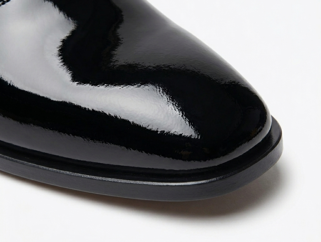 Patent Leather Whole-Cut Oxfords - BLK