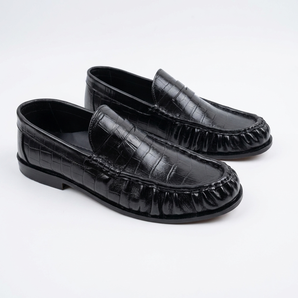 Leather Vintage Penny Loafers - Black