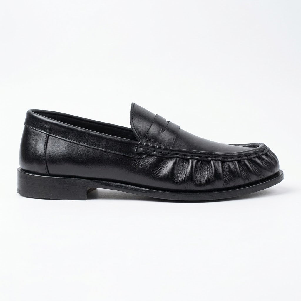 Premium Leather Pleated Loafers - BLK
